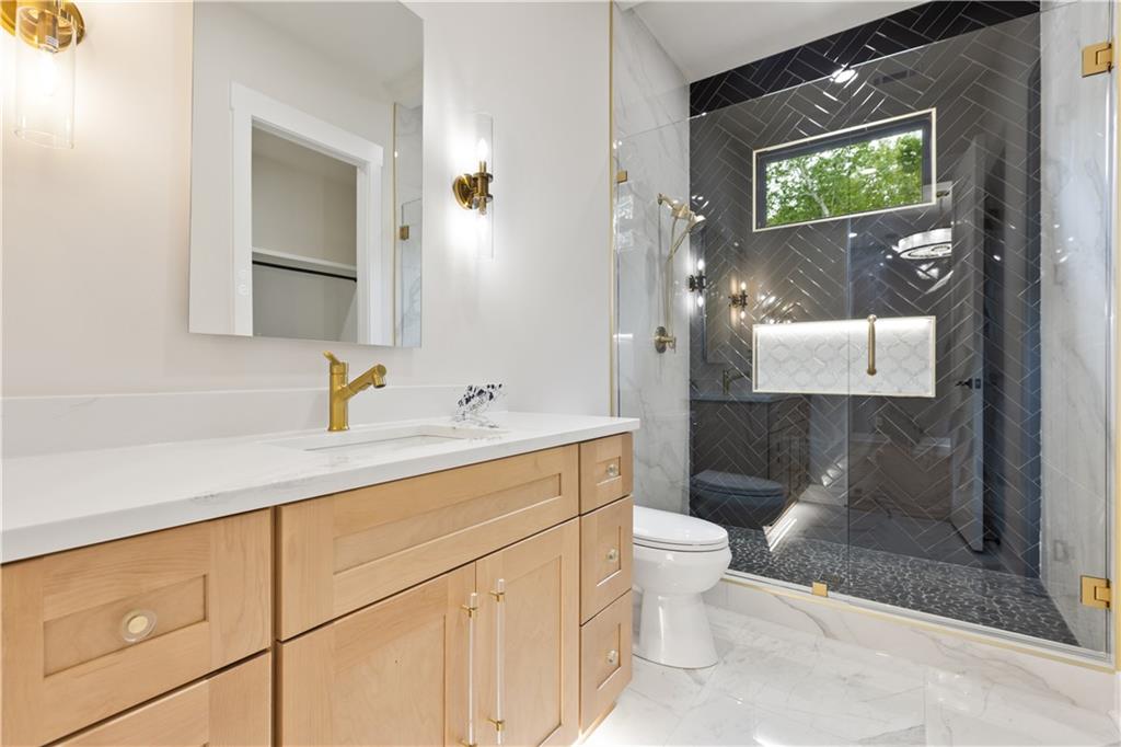 535 River Estates Parkway