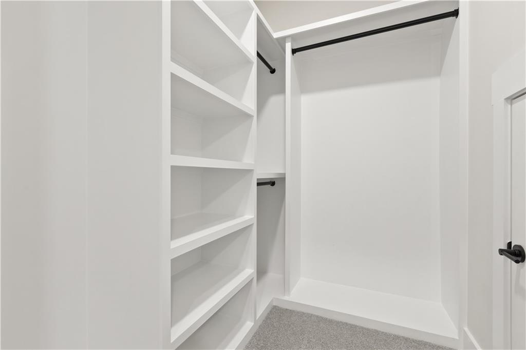 535 River Estates Parkway