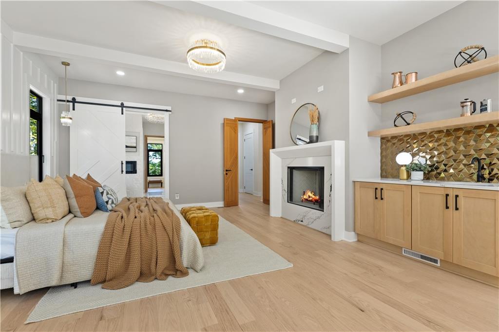 535 River Estates Parkway