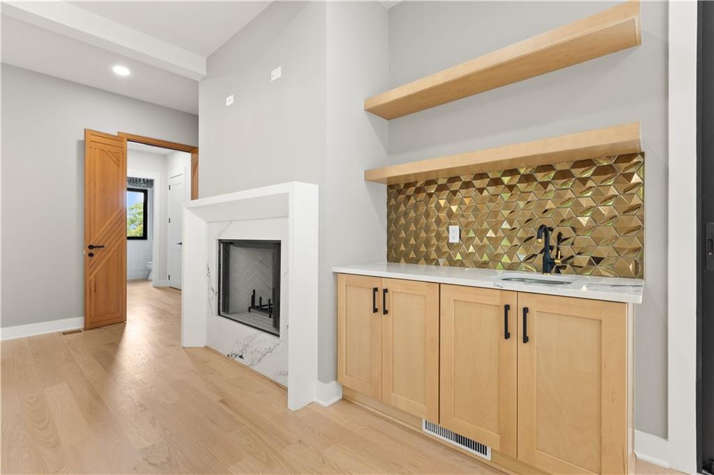 535 River Estates Parkway