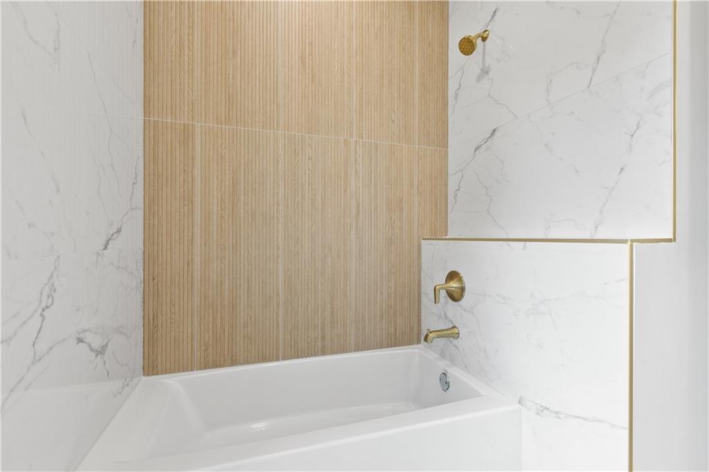 535 River Estates Parkway