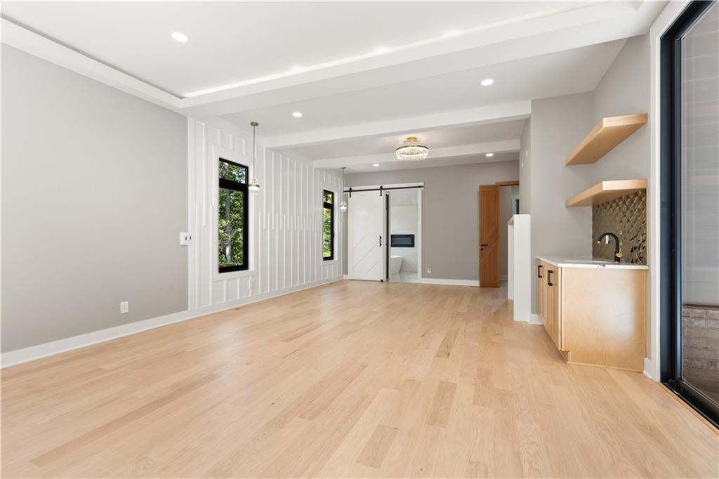 535 River Estates Parkway