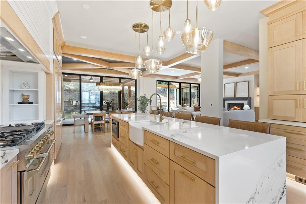 535 River Estates Parkway