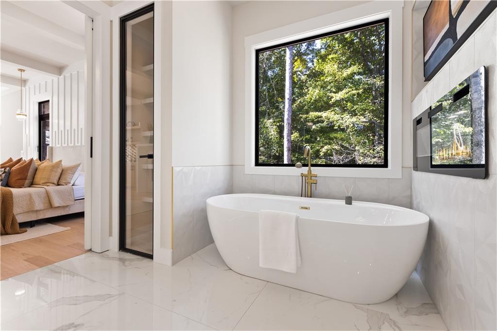 535 River Estates Parkway