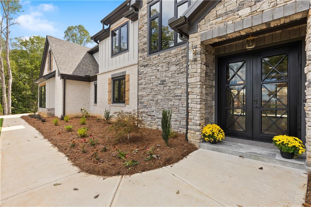 535 River Estates Parkway