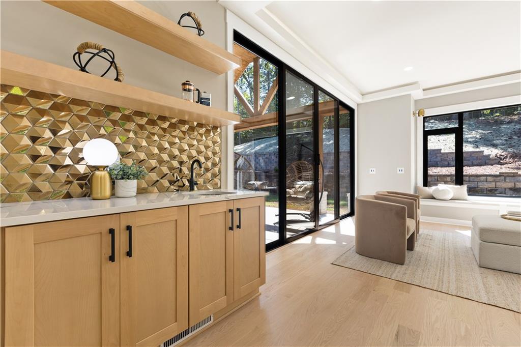 535 River Estates Parkway