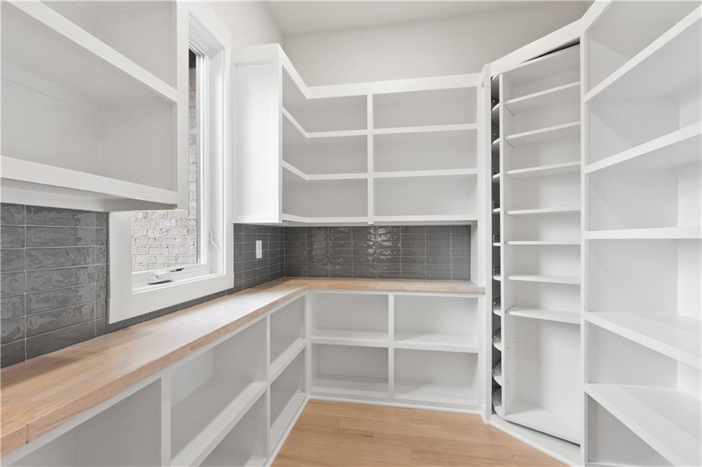 535 River Estates Parkway