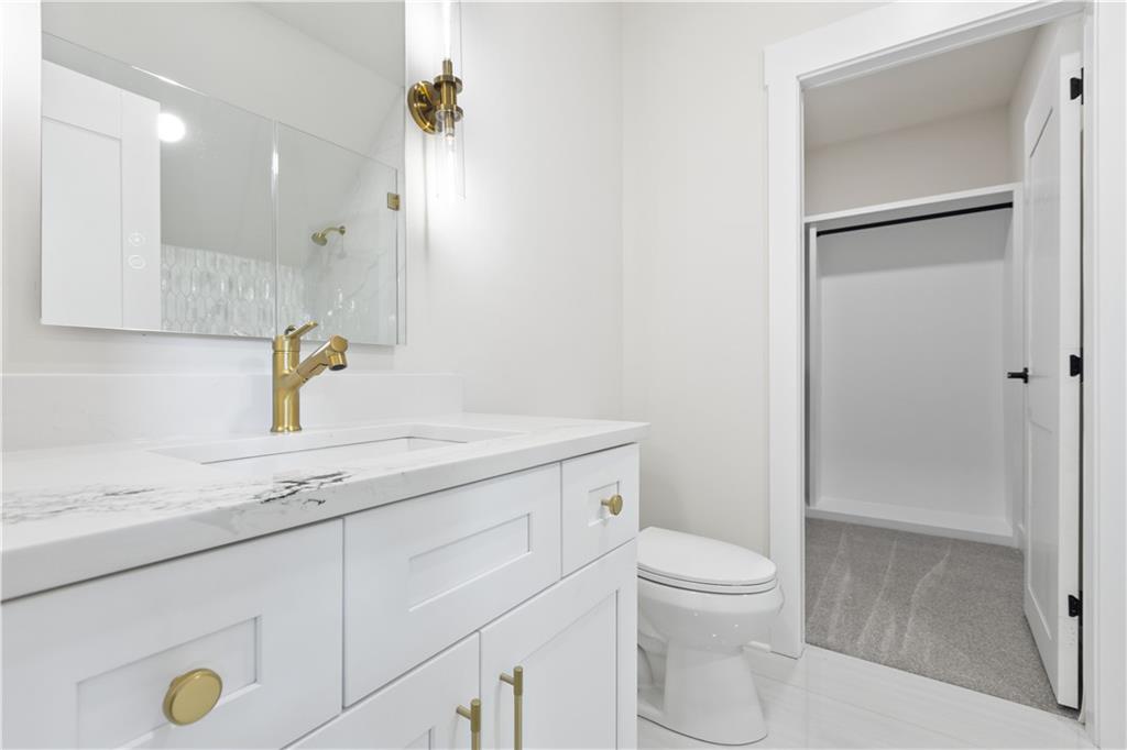 535 River Estates Parkway