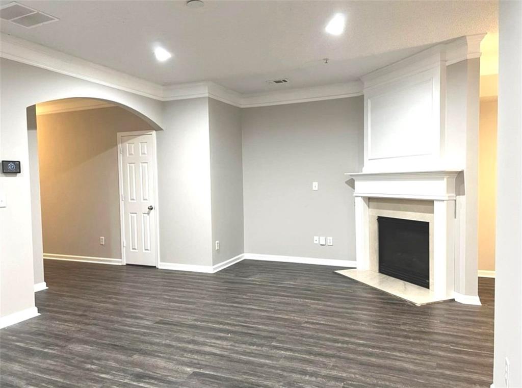 919 Magnolia Leaf Drive