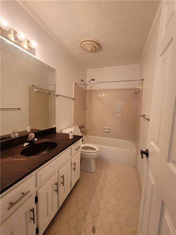 1575 Circlestone Drive