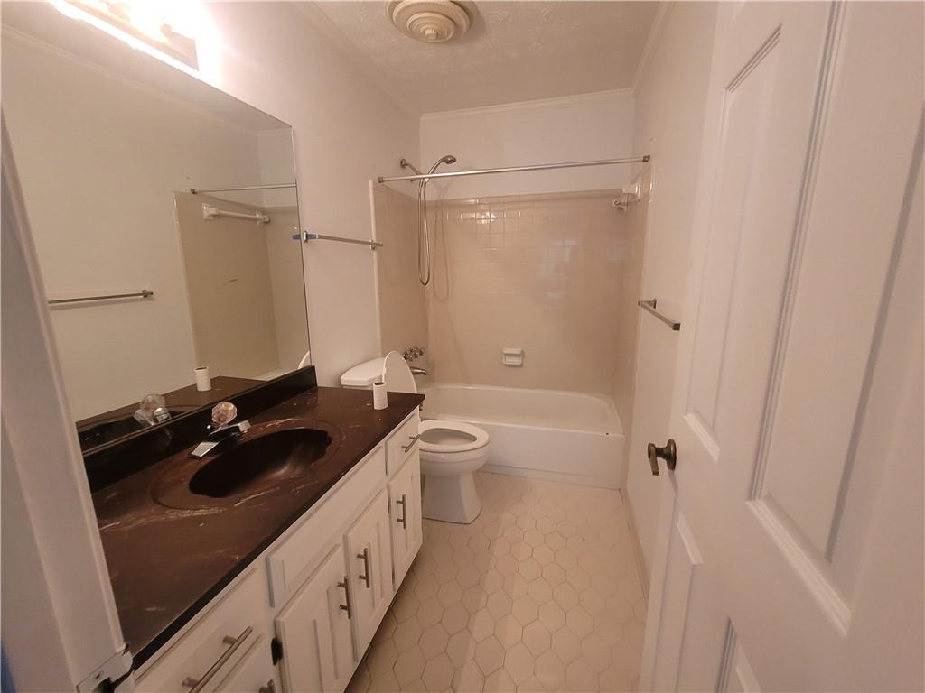 1575 Circlestone Drive