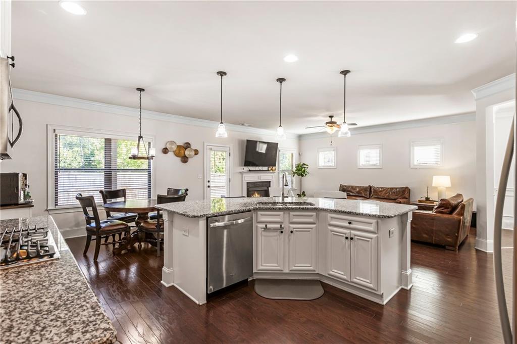 4575 Mossbrook Circle