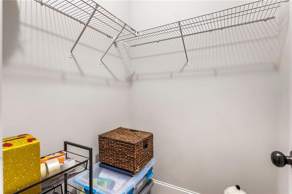 4575 Mossbrook Circle