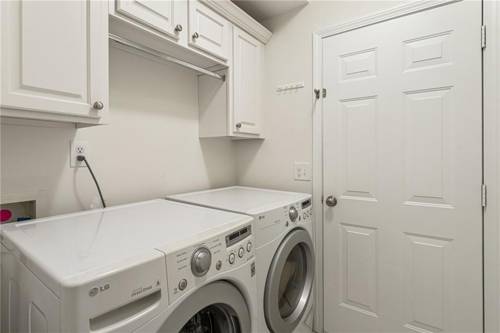 5184 Silhouette Lane SW