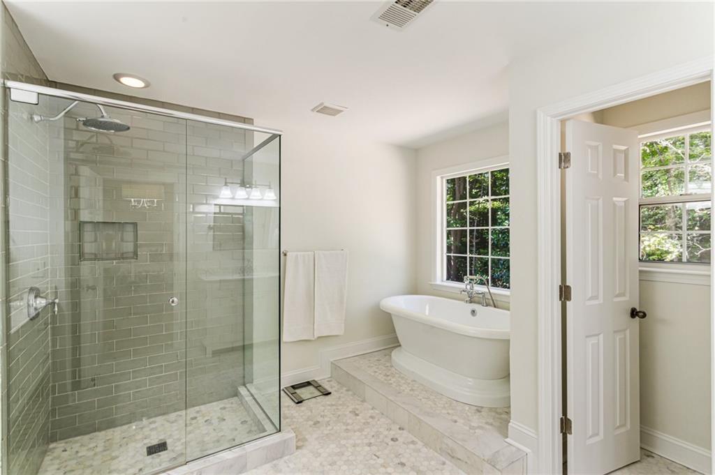 5184 Silhouette Lane SW