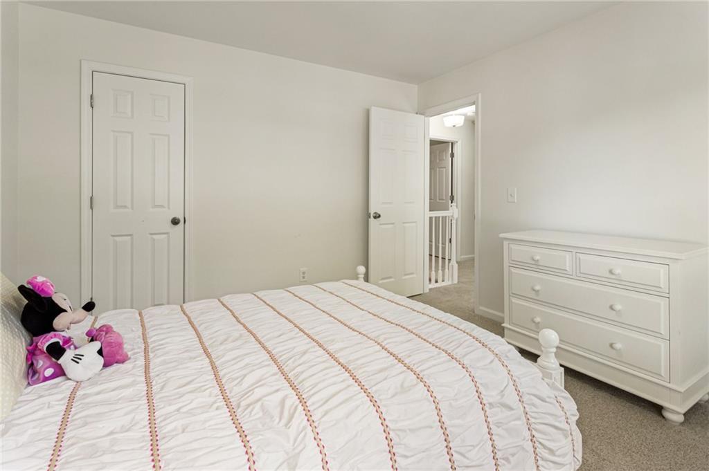 5184 Silhouette Lane SW