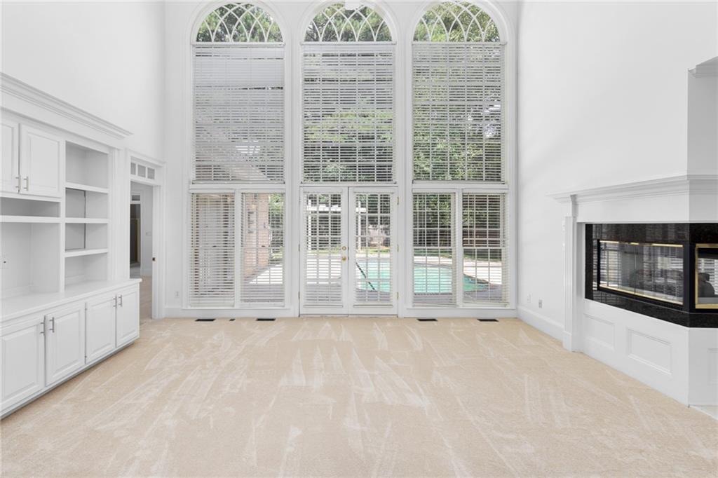 9165 Tuckerbrook Lane