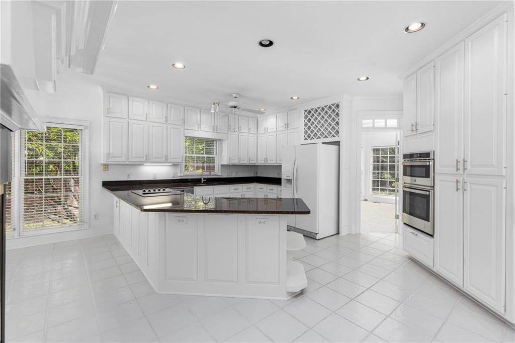 9165 Tuckerbrook Lane