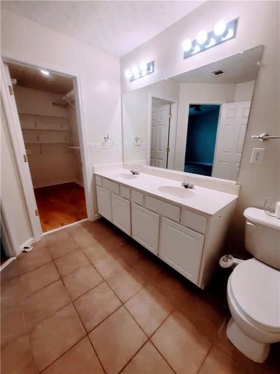 523 Lantern Wood Drive