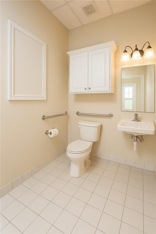 2850 Johnson Ferry Road Unit 100