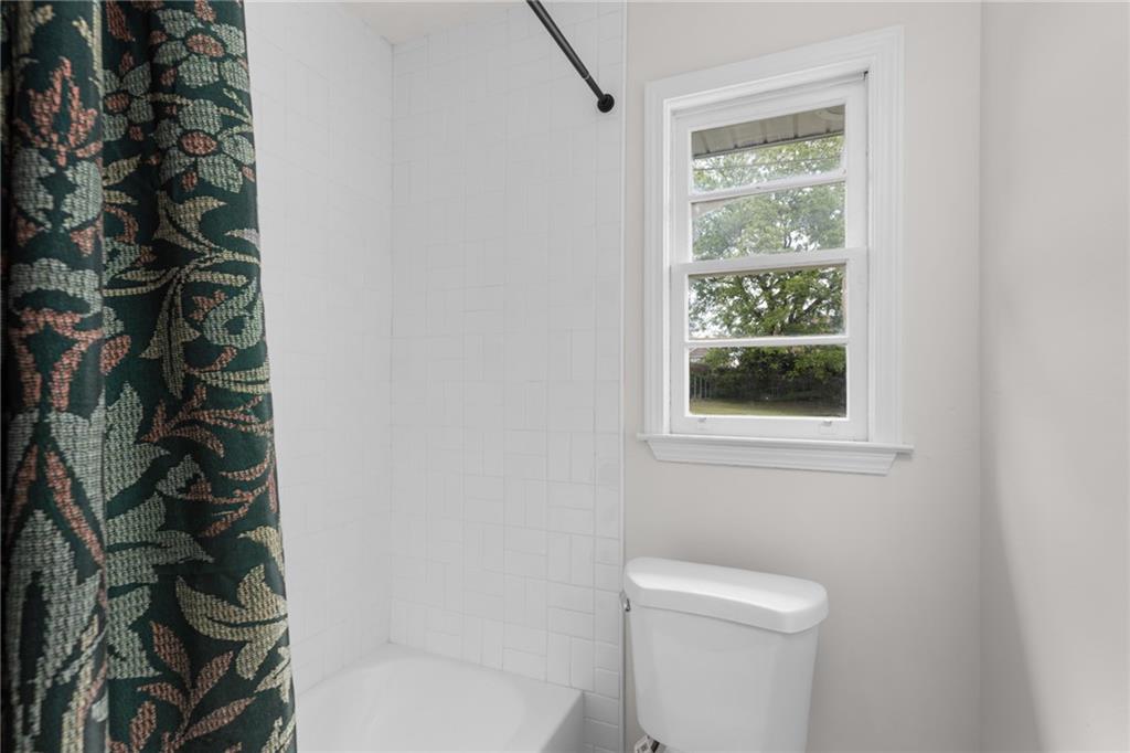 1755 Rockbridge Road NW