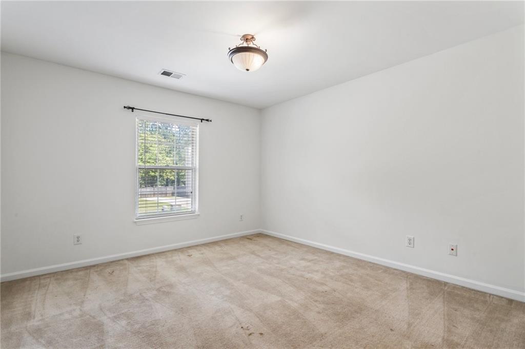 209 Courtland Oaks Drive SW