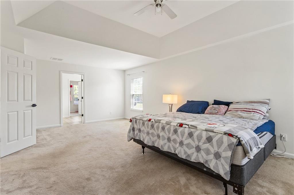 209 Courtland Oaks Drive SW