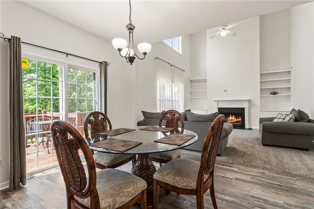 209 Courtland Oaks Drive SW