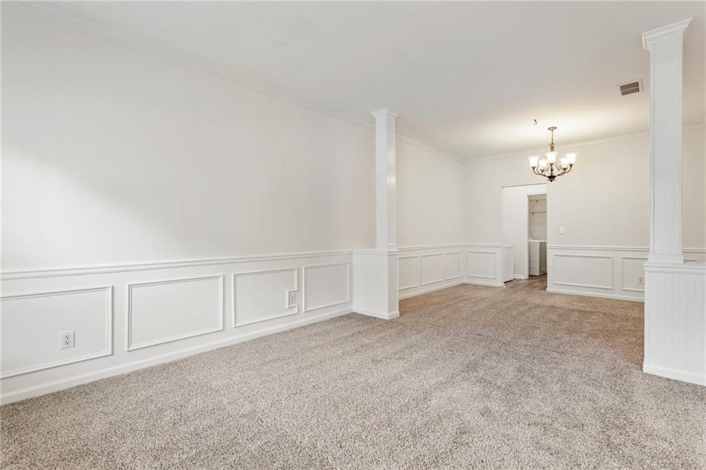 209 Courtland Oaks Drive SW