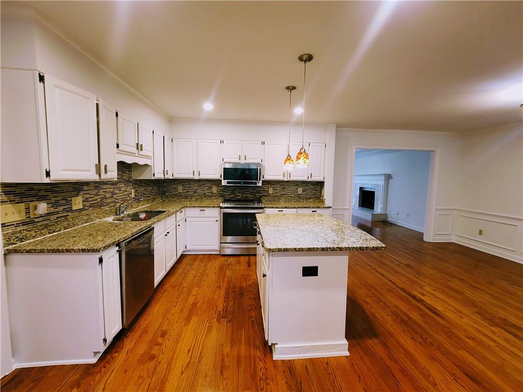 4503 Hunters Terrace