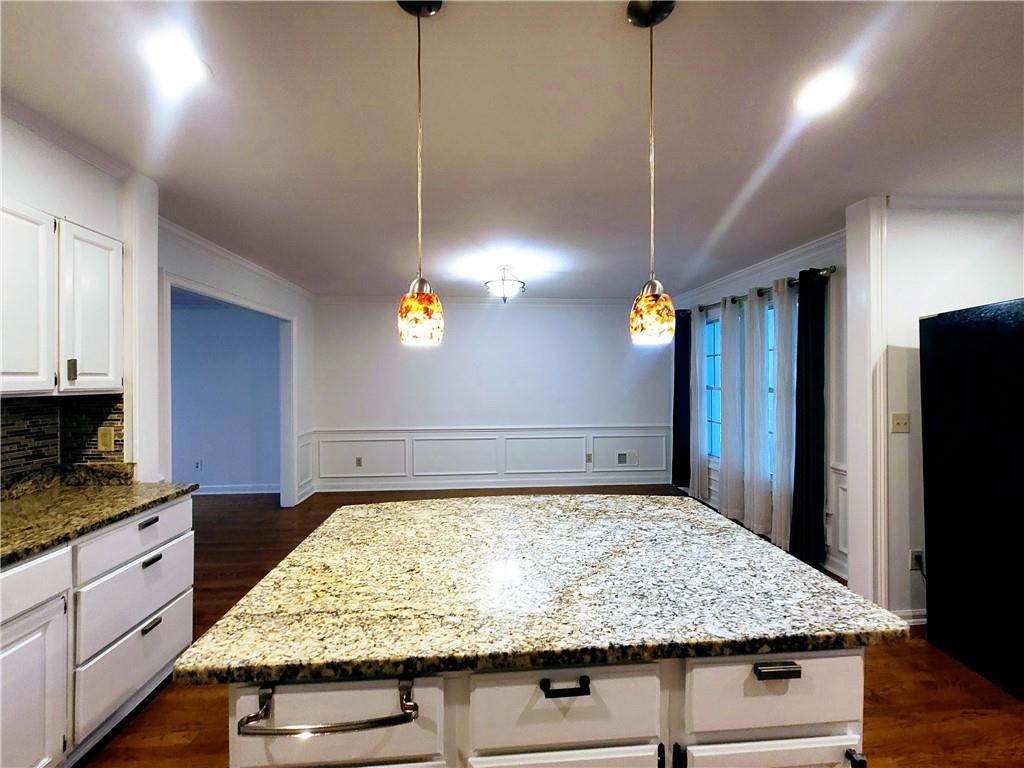 4503 Hunters Terrace