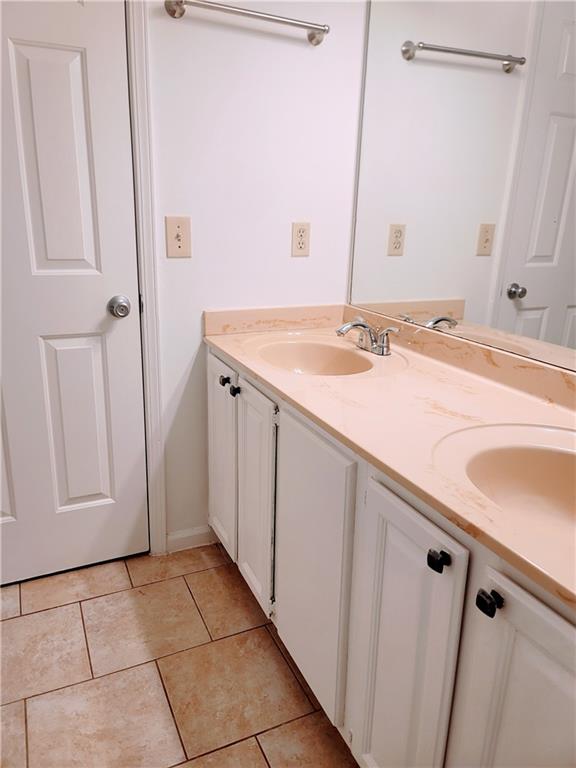 4503 Hunters Terrace