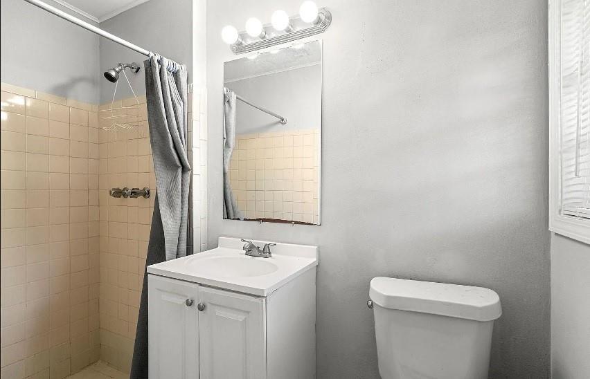 2830 Knollview Drive