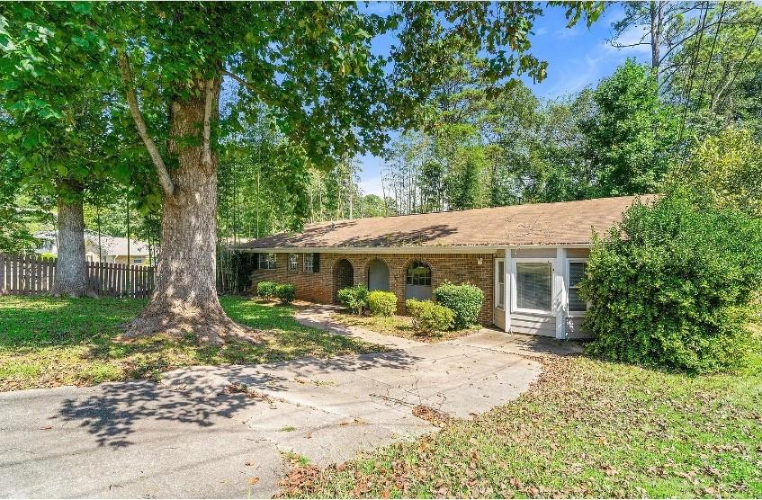 2830 Knollview Drive