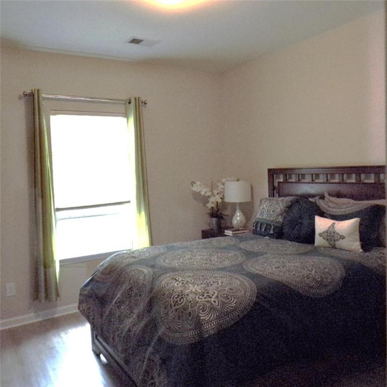 3945 Pointe Vecchio Circle