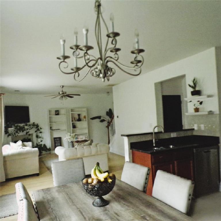 3945 Pointe Vecchio Circle