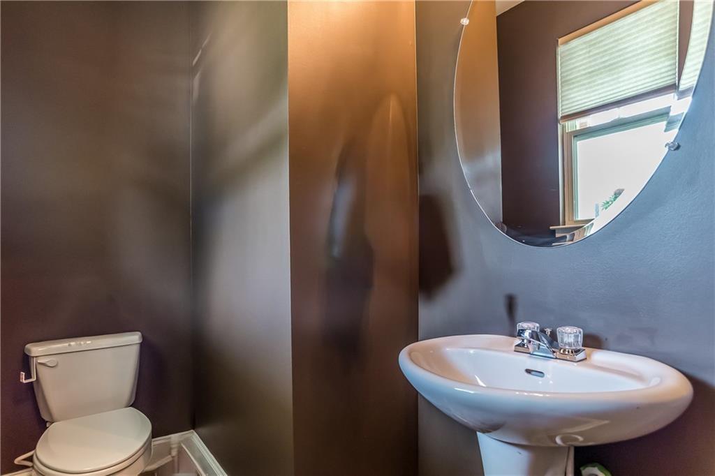 3945 Pointe Vecchio Circle