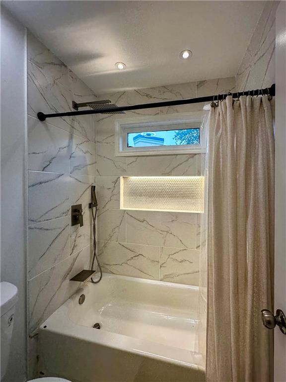 365 Morning Dew Circle