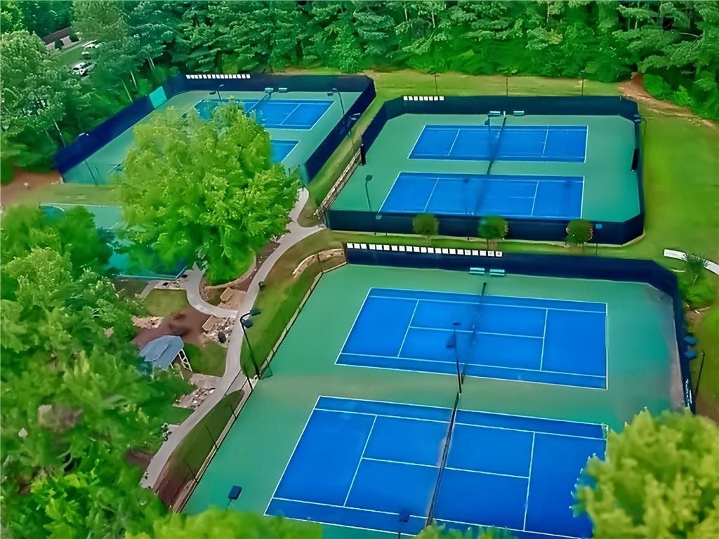 365 Morning Dew Circle