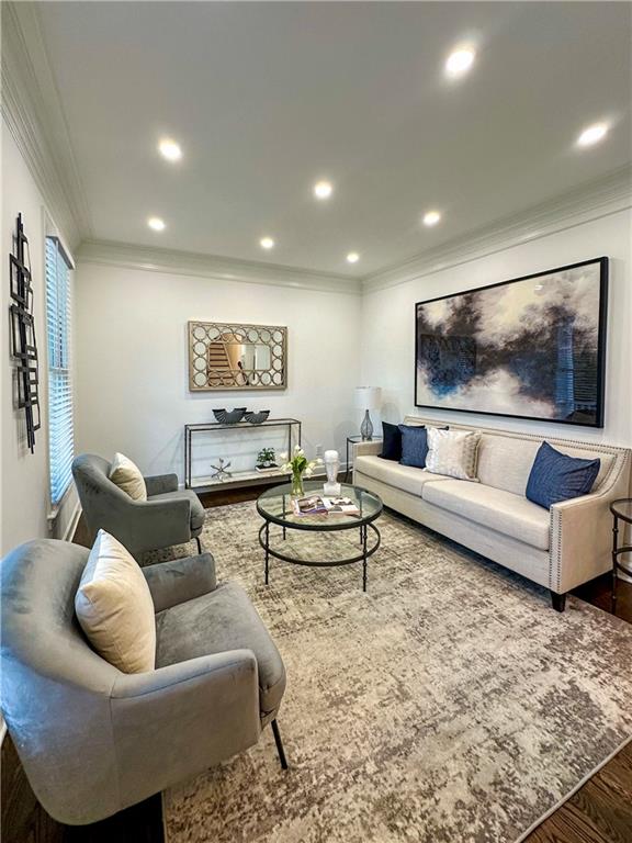 365 Morning Dew Circle