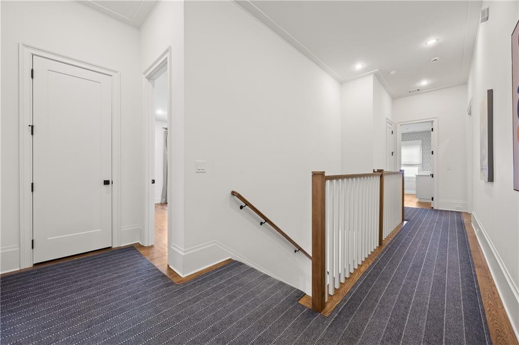 803 Courtenay Drive NE