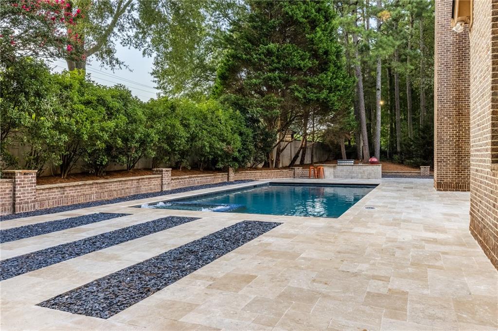 1001 Quaker Ridge Way