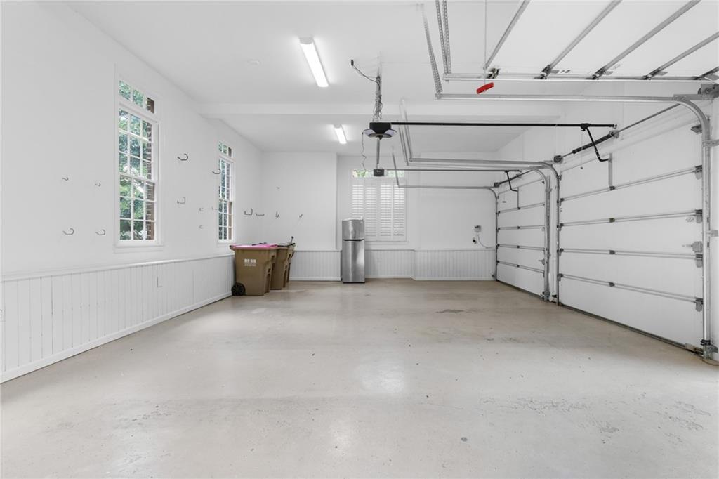 1001 Quaker Ridge Way