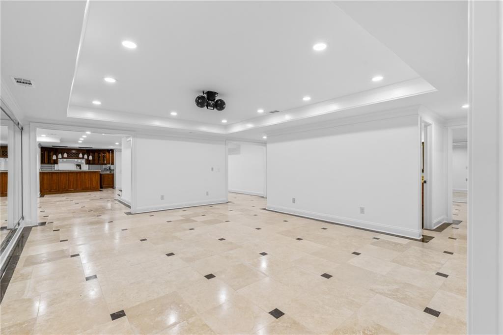 1001 Quaker Ridge Way