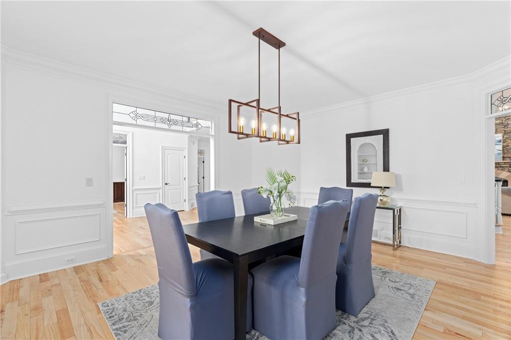 1001 Quaker Ridge Way