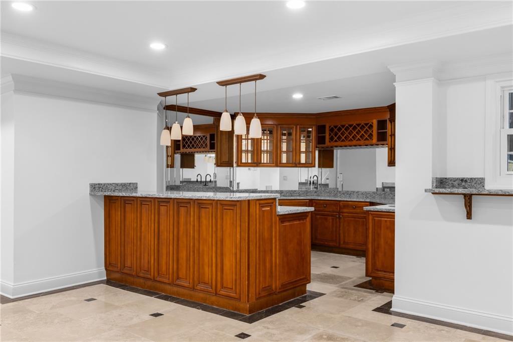 1001 Quaker Ridge Way