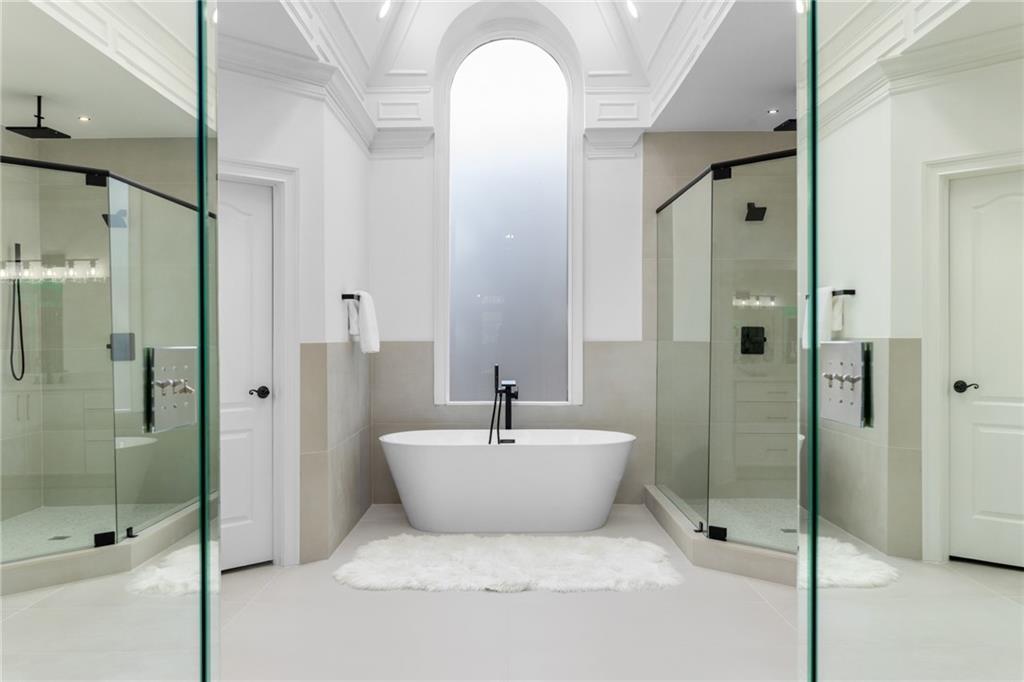 1001 Quaker Ridge Way