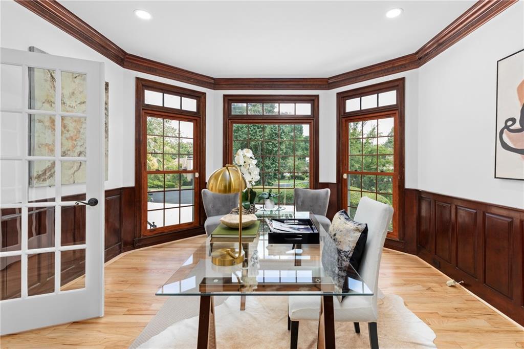 1001 Quaker Ridge Way