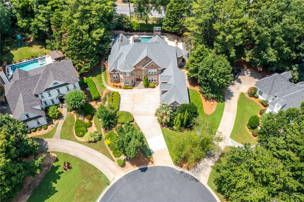 1001 Quaker Ridge Way