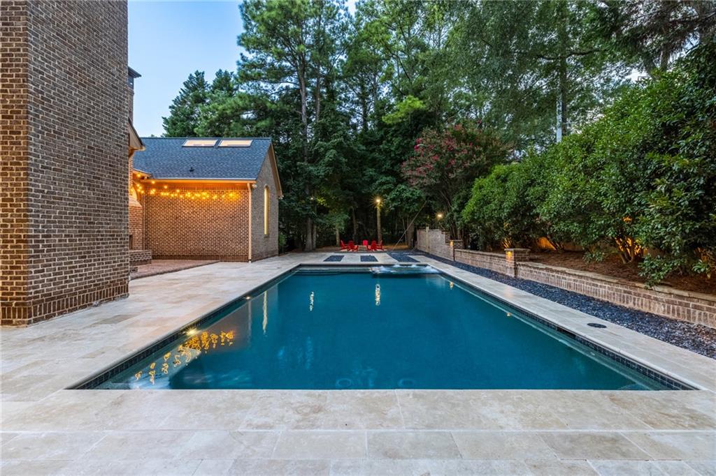 1001 Quaker Ridge Way